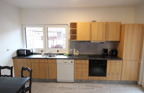 Lahntal-Sarnau Apartment | NEW! Apartment Marburg 2 with balcony