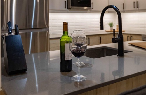 Ahuntsic Apartment | New apartment - Metro Sauvé (Ahuntsic)