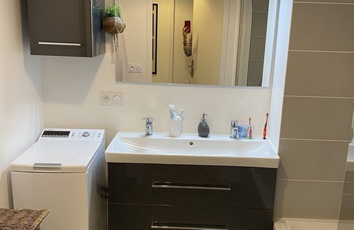 Seynod Apartment | New apartment with garden Annecy