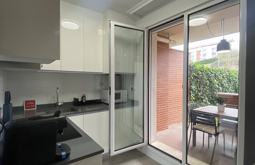 Santander Apartment | NEW apartment with large garden in front of Las Llamas park