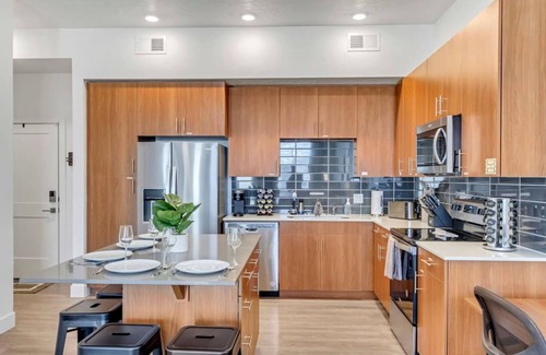 Clearfield Apartment | New Apt - Gigabit Internet - Year-round Pool