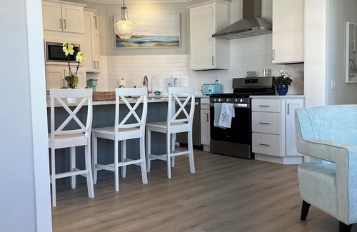 Marblehead House | New Bay Point Cottage at Waterview