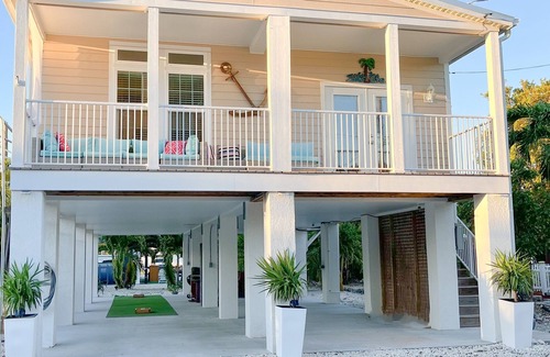 Sands House | New Beach House-Boat & Dog Friendly 30 mins Key West