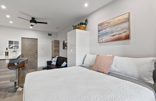 Vernon Apartment | New Beachside, Cozy Studio