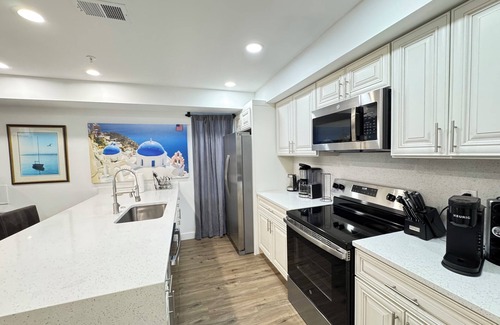 Washington House | NEW Beautiful House in DC with Parking