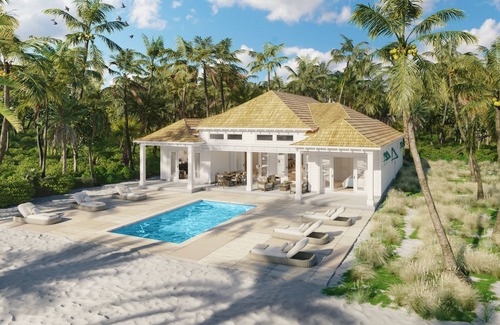 Great Exuma Villa | NEW BluWakes Luxury 10 Bedroom, Beachfront, Pool, Family, Grou