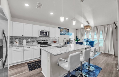Ocala House | NEW! Bright & Charming 4BR Home in Ocala