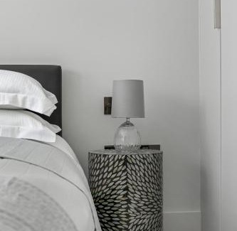 Bunhill Apartment | New Build-Air Con-2 Bedroom-Two Bathrooms