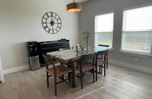 Port Isabel House | New build on Quiet Wildlife Preserve -37 Val