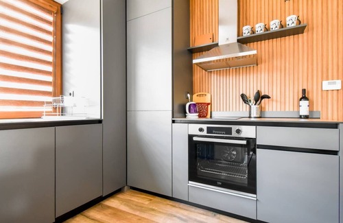 Sofia City Center Apartment | New Building, Free Parking – Perfect for Families