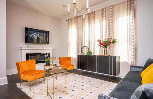 Old Fourth Ward House | New building KING BED 3B City View Gated Balcony 456 1K1Q2T