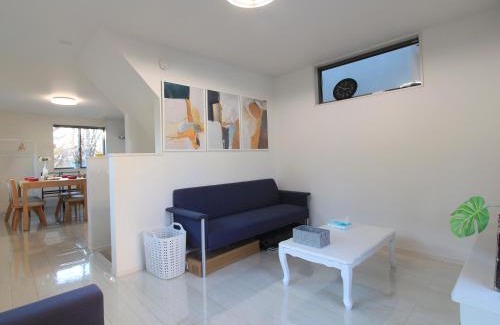 Takadanobaba Villa | New building Shinjuku area town house