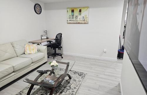 Southwest Edmonton House | New built house, Stay in Style Guest Suite, 2bedroom, 2bed, 2bath