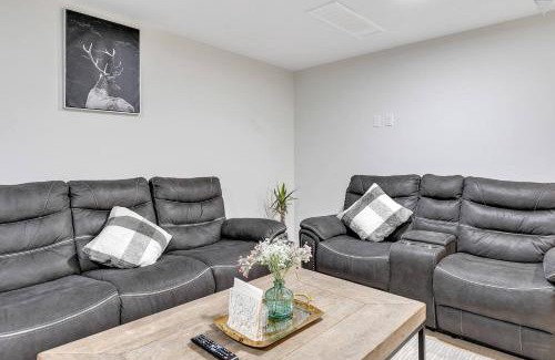 Southeast Edmonton House | New Builtspacious Suite Bsmtgamesnetflix