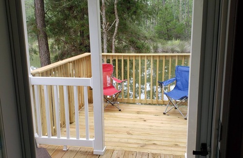 Elberta House | New Cabin on the Water
