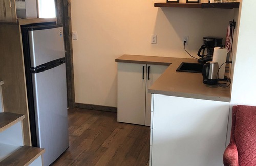 Carbondale Apartment | New Carbondale apartment with access to trails, restaurants, 45 min. to Aspen