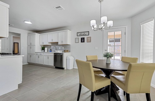 Biggs Field House | NEW Casa Oakhampton 3 bedroom 1 bathn