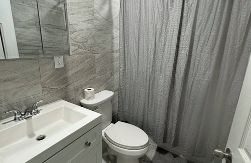 New Castle House | New Castle vacation home 10 minutes from Christiana Mall