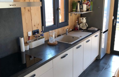 Saint-Nectaire Ski Chalet | New chalet, overlooking the castle of Murol and Sancy
