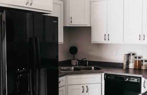 Logan Apartment | NEW Condo Cache Valley 3BR 2BA - Sleeps 7