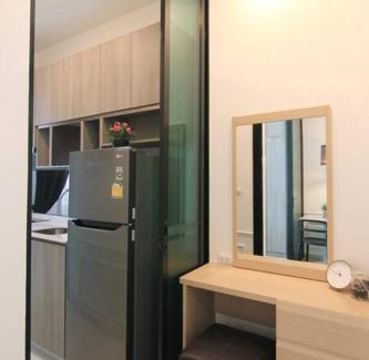 Ramkhamhaeng Apartment | New Condo, Hi-Speed Wi-Fi, Gym Pool, near Lam Sali MRT