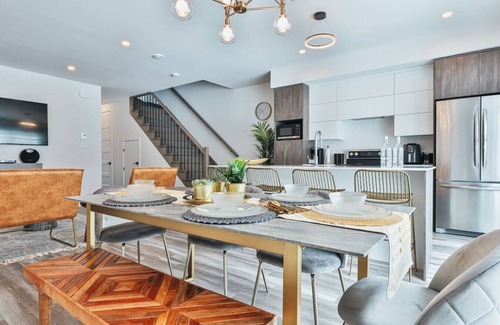 Mirabel House | New construction 3 bedroom townhouse in Mirabel