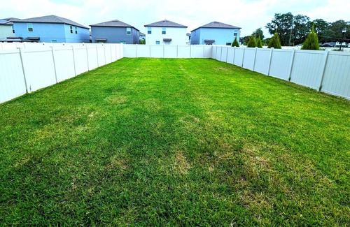 Riverview House | New Construction w/ multiple amenities just MINUTES from bustling Downtown Tampa