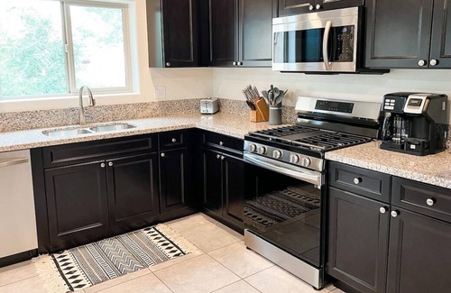 Prescott Valley Units House | NEW cozy 3-bedroom townhouse in Prescott Valley. Townhouse #1