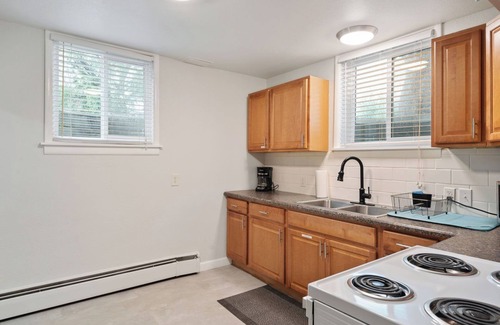 Cheyenne Apartment | NEW! Cozy Carriage Haus - UNIT B - Discount for Monthly Stays