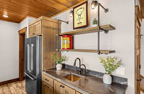 Crosslake House | NEW! Cross Lake's Finest!