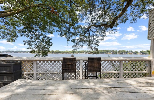 Monticello Apartment | NEW! Dave's Last Resort Poolside-Relaxing Cabin 3