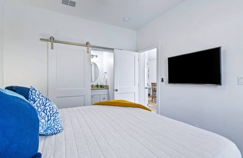 Rockport House | NEW DOCK HOLIDAY! Tranquil and stimulating getaway!