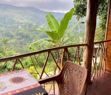 Ella House | New Dream Inn