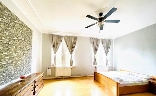 Seevetal Apartment | New Easy Home