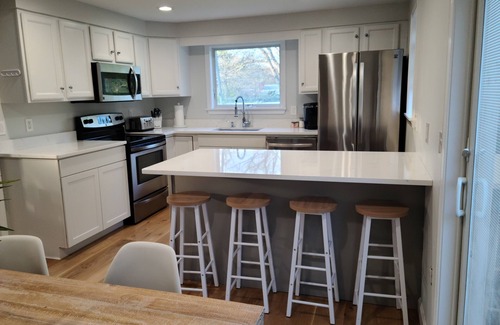 Edgartown House | NEW! Edgartown 3 BR 2 Bath Newly Remodeled Home