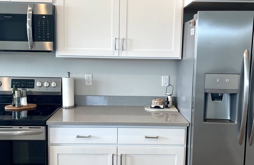 Draper House | New & Elegant Modern Townhome