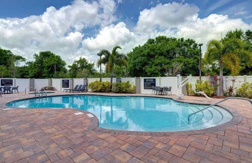 Oldsmar House | New experiences in Oldsmar