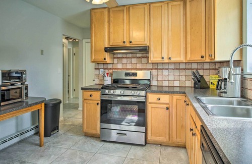 New Fairfield House | New Fairfield Home w/Beach Access & Fire Pit