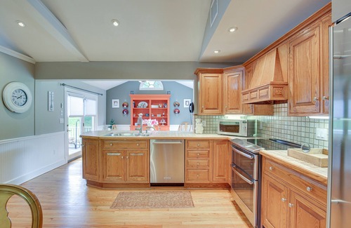 New Fairfield House | New Fairfield Vacation Rental w/Lake Views!
