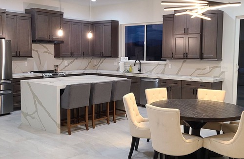 New River House | New Family Home with Amazing Views-- 35 min from Downtown Phoenix
