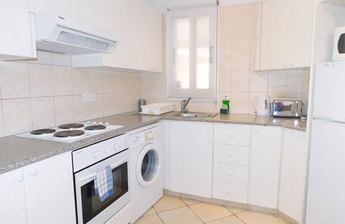 Paphos Apartment | *New* Fantastic Limnaria Gardens 2 Bed Ground Floor Apartment Close to the Beach