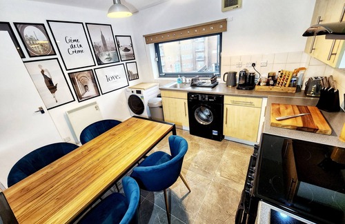 Limehouse Apartment | *New Flat - Canary Wharf * Central London * Parking * Apartment* Zone 1/2