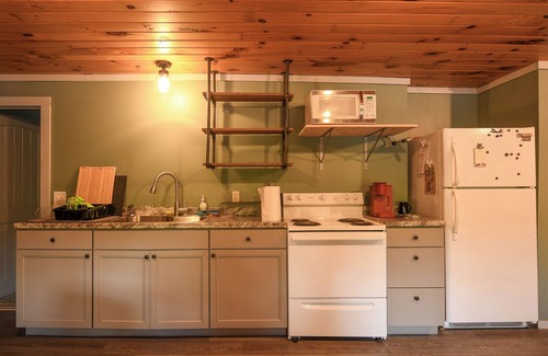 Casco Cottage | New for 2025! Pet-friendly cottage on Coffee Pond with excellent fishing!