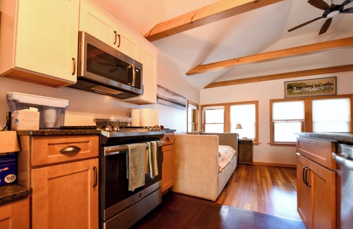South Casco Cottage | New for 2025! Pet-Friendly Lakeside Retreat on Peaceful Thomas Pond!