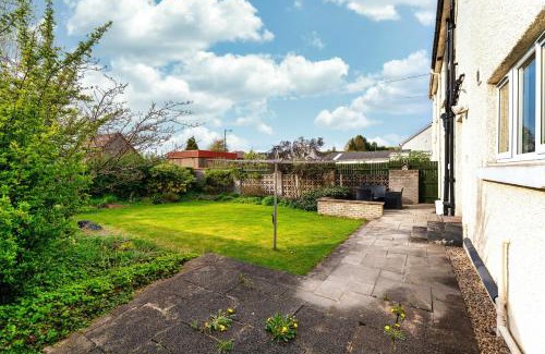 Tillicoultry House | NEW Four Bedroom House - all rooms ensuite