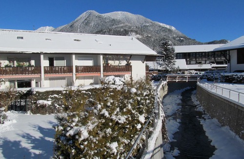 Garmisch-Partenkirchen Apartment | New furnished apartment with stunning mountain views