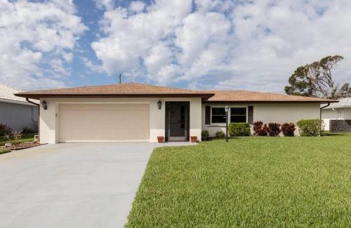 Venice East House | New Gem! Charming vacation home - Casa Y&V