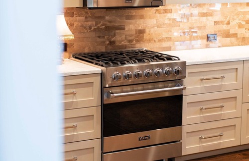 Comfort House | New Guest House in the heart of Texas Wine Country