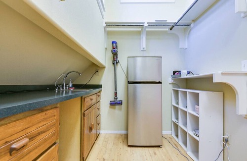 San Angelo House | New Hidden Gem - Cozy 4 BR/2 BA