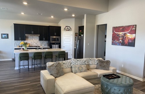 Dripping Springs House | New home in Dripping Springs in the path of the Solar Eclipse with jacuzzi